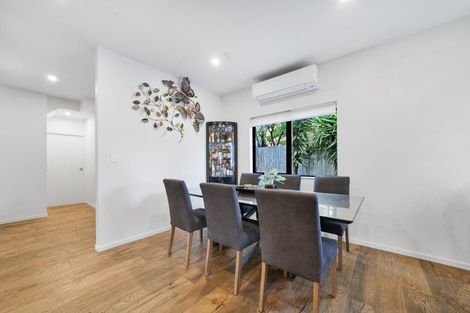 Photo of property in 5b Hemsway Place, Sunnyhills, Auckland, 2010