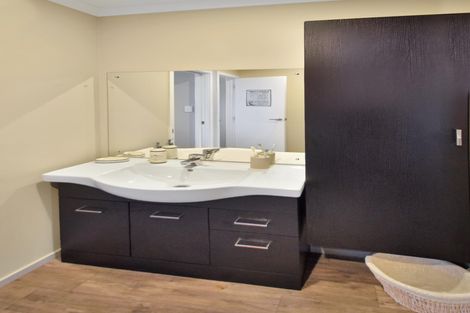 Photo of property in 11 Macaulay Place, Twizel, 7901