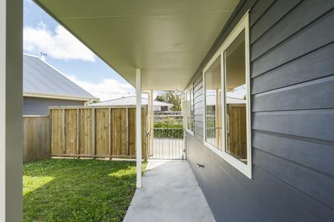 Photo of property in 23b Dorset Crescent, Hokowhitu, Palmerston North, 4410