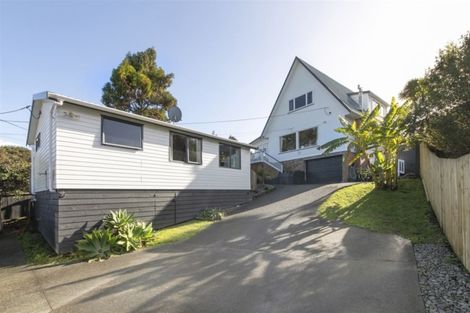 Photo of property in 27 Routley Drive, Glen Eden, Auckland, 0602