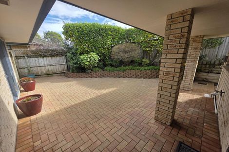 Photo of property in 25 Elliot Street, Howick, Auckland, 2014