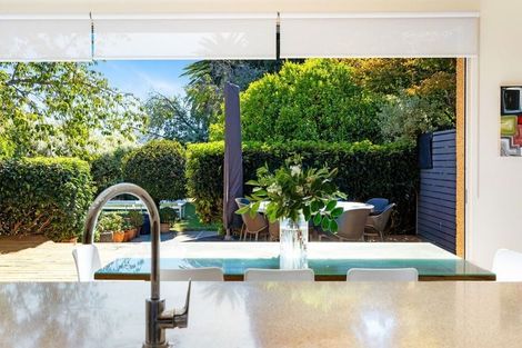 Photo of property in 13 Nelson Crescent, Napier South, Napier, 4110