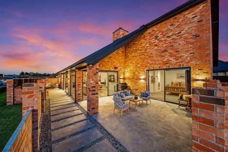 Photo of property in 44 Silver Peaks Drive, West Melton, 7618