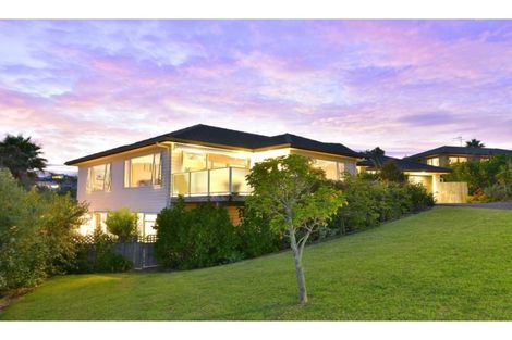 Photo of property in 33 Savoy Road, Orewa, 0931