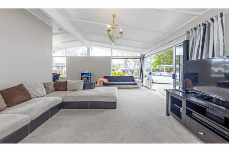 Photo of property in 27 Hope Farm Avenue, Pakuranga Heights, Auckland, 2010