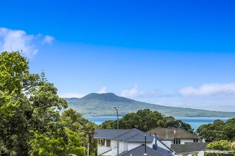 Photo of property in 254a Hurstmere Road, Takapuna, Auckland, 0622