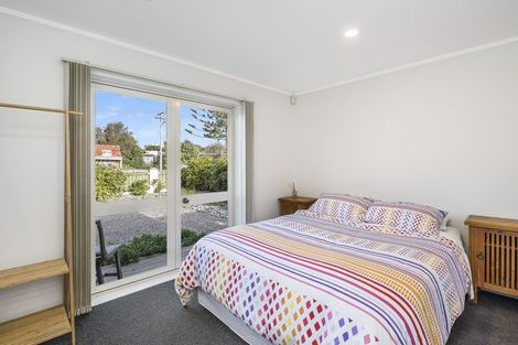 Photo of property in 11 Rodney Avenue, Te Horo Beach, Otaki, 5581