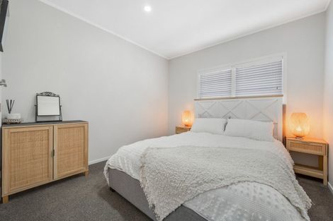 Photo of property in 26 Falstaff Place, Half Moon Bay, Auckland, 2012
