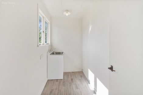 Photo of property in 1/138 Great South Road, Drury, 2113