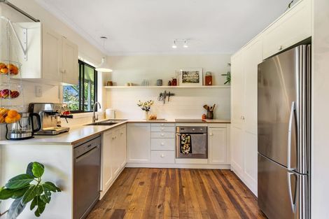 Photo of property in 18 Sarah Avenue, Whitianga, 3510