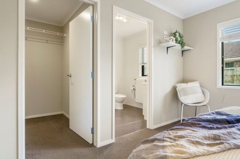 Photo of property in 26 Butterworth Crescent, Papamoa Beach, Papamoa, 3118