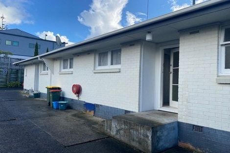 Photo of property in 37 Pembroke Street, Hamilton Lake, Hamilton, 3204