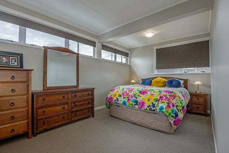 Photo of property in 18a Marine Parade South, Foxton Beach, Foxton, 4815
