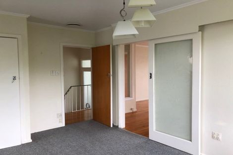 Photo of property in 15 Bancroft Terrace, Newlands, Wellington, 6037