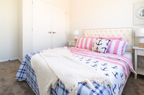 Photo of property in 104 Arran Point Parade, Orewa, 0931