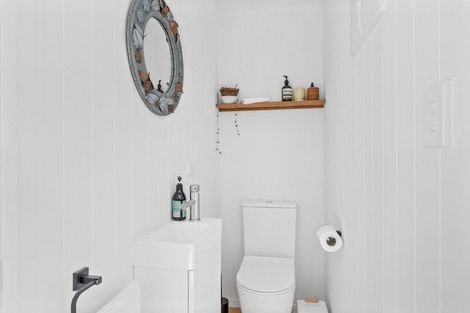 Photo of property in 340 Cames Road, Mangawhai, 0975