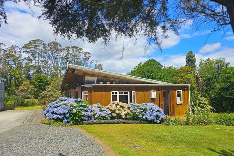 Photo of property in 121b Waimate North Road, Kerikeri, 0293