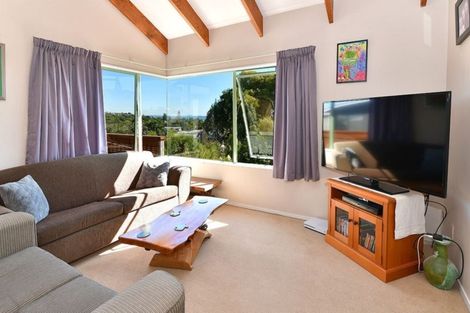 Photo of property in 23 Rakino Avenue, Manly, Whangaparaoa, 0930