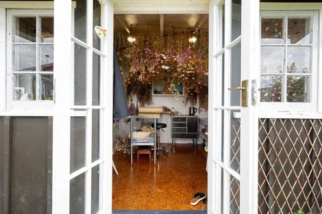 Photo of property in 7 Gleneagles Way, Waiwhakaiho, New Plymouth, 4312