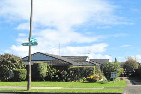 Photo of property in 1/43 Aberfeldy Avenue, Highland Park, Auckland, 2010