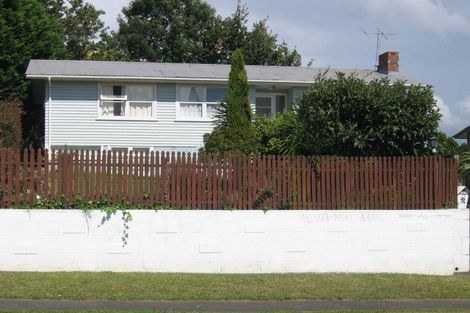 Photo of property in 74 Cardiff Road, Pakuranga, Auckland, 2010