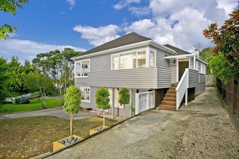 Photo of property in 1/221 Lake Road, Belmont, Auckland, 0622