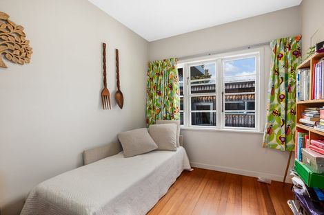 Photo of property in 42 Hathaway Avenue, Boulcott, Lower Hutt, 5010