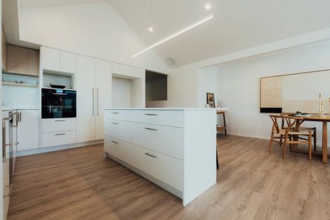 Photo of property in 64a Karewa Parade, Papamoa Beach, Papamoa, 3118