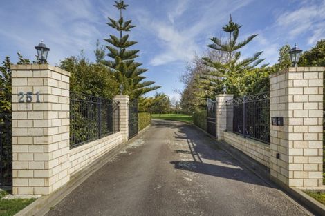 Photo of property in 251 Mount Stewart Halcombe Road, Sanson, Palmerston North, 4479