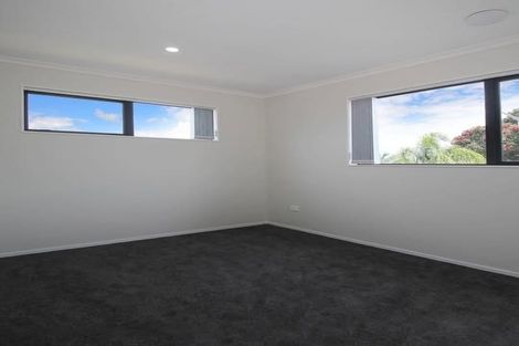 Photo of property in 3/42 Great South Road, Manurewa, Auckland, 2102