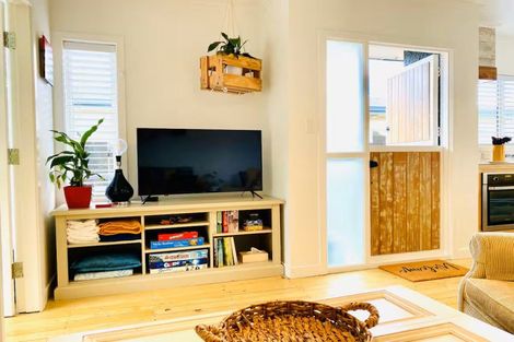 Photo of property in 57a Beach Road, Tahunanui, Nelson, 7011