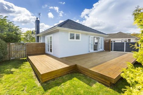 Photo of property in 16 Thackeray Street, Trentham, Upper Hutt, 5018