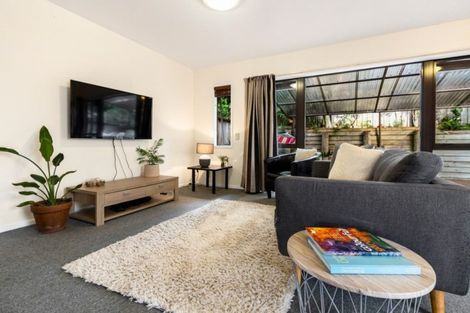 Photo of property in The Grange, 17/92 Bush Road, Albany, Auckland, 0632