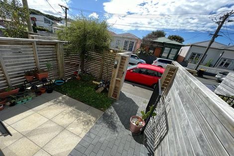 Photo of property in 9/24 Princess Terrace, Newtown, Wellington, 6021