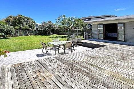 Photo of property in 2 Lincoln Road, Manurewa East, Auckland, 2102
