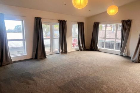 Photo of property in 40 Cunningham Terrace, Lyttelton, 8082