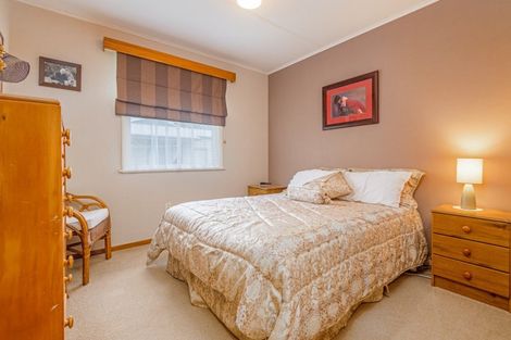 Photo of property in 49 Fox Street, Woodville, 4920