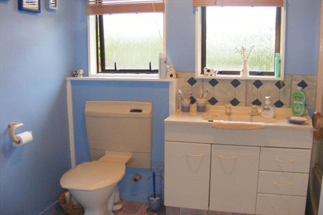 Photo of property in 8 School Lane, Kirwee, Darfield, 7571