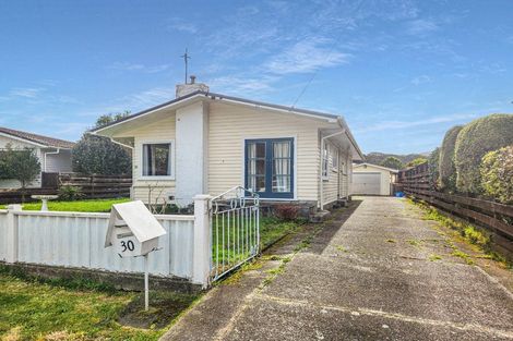 Photo of property in 30 Karamu Crescent, Wainuiomata, Lower Hutt, 5014