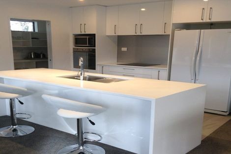 Photo of property in 23 Athol Terrace, Upper Riccarton, Christchurch, 8041