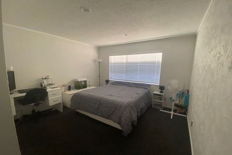 Photo of property in 1/57 Hattaway Avenue, Bucklands Beach, Auckland, 2012