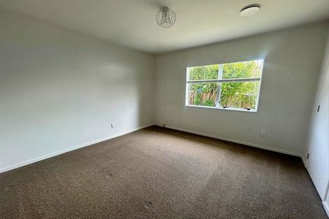 Photo of property in 100a Astley Avenue, New Lynn, Auckland, 0600