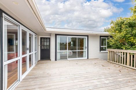 Photo of property in 318 Tukapa Street, Hurdon, New Plymouth, 4310