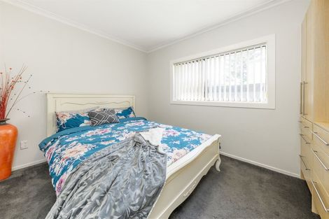 Photo of property in 11 Alexander Avenue, Papatoetoe, Auckland, 2025