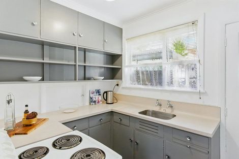 Photo of property in 319 Kapiti Road, Paraparaumu Beach, Paraparaumu, 5032