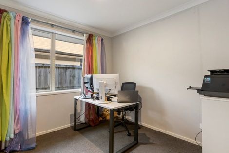 Photo of property in 190 Rowesdale Drive, Ohauiti, Tauranga, 3112