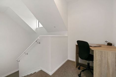 Photo of property in 32 Squadron Drive, Hobsonville, Auckland, 0616