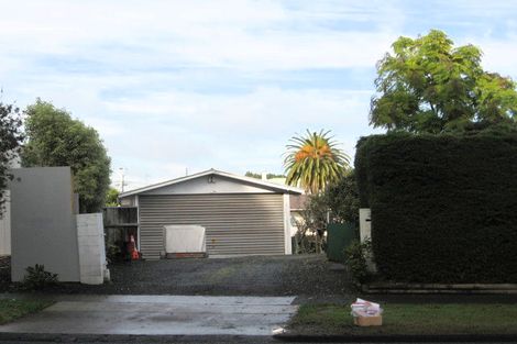 Photo of property in 2/29a South Street, Papakura, 2110