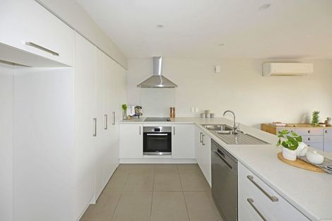 Photo of property in 27 Hargood Street, Woolston, Christchurch, 8062