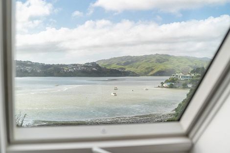 Photo of property in 84 Paremata Road, Paremata, Porirua, 5024